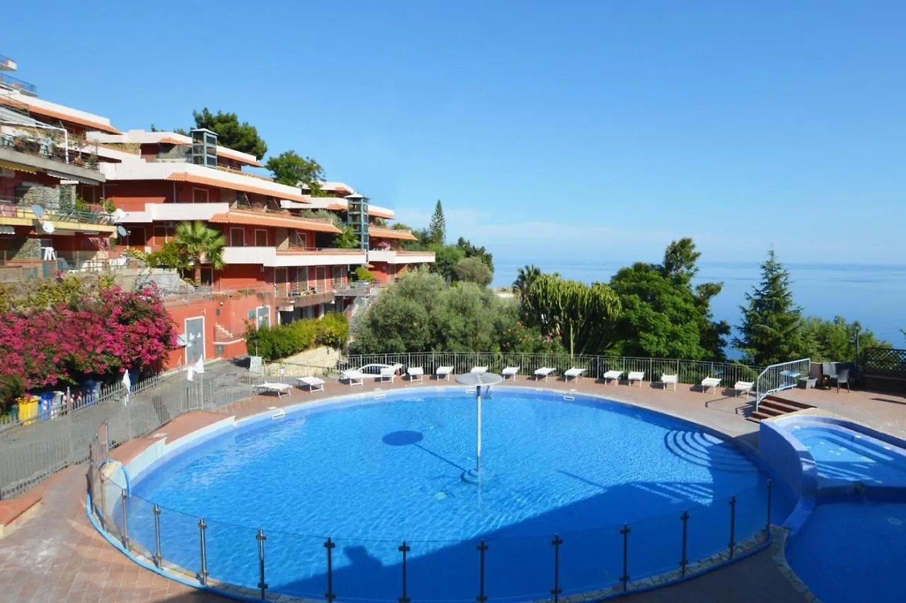 Hotiday Village Letojanni Taormina Hotel